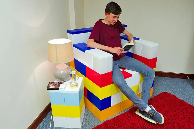 Megabricks chair
