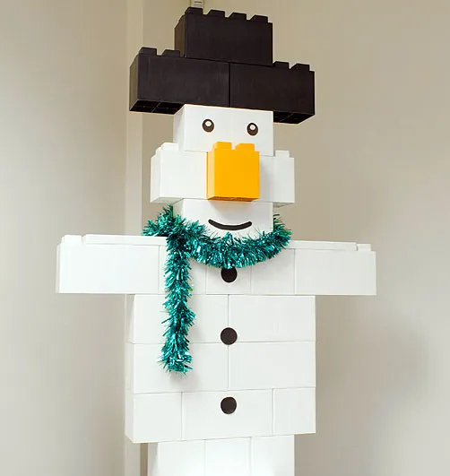 Mega snowman